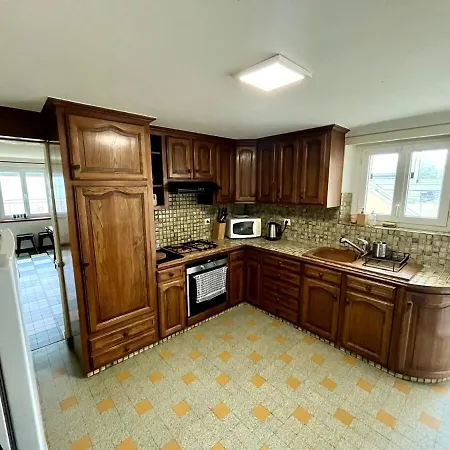 Casa de hóspedes Maison Calme - Centre - 3 La Roche-sur-Yon