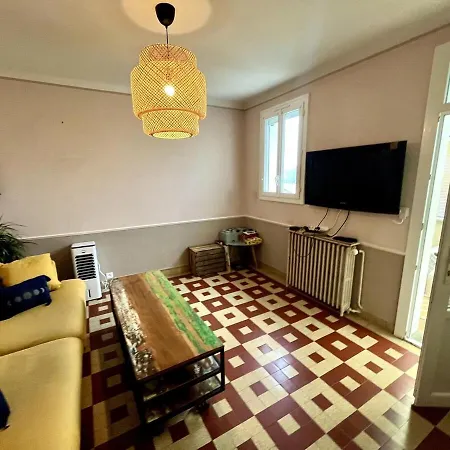 Casa de hóspedes Maison Calme - Centre - 3 La Roche-sur-Yon